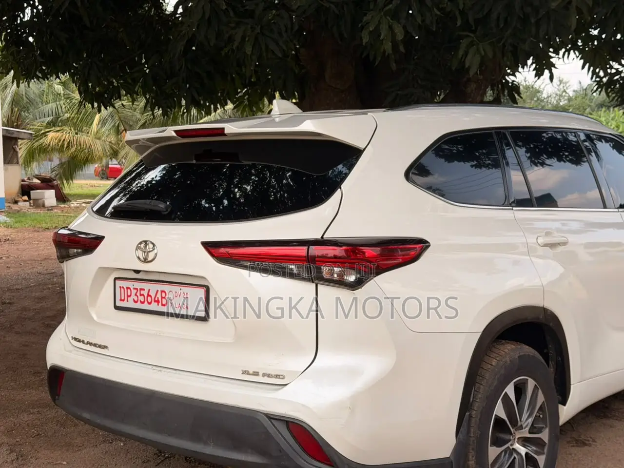 Toyota Highlander XLE AWD 2020 White
