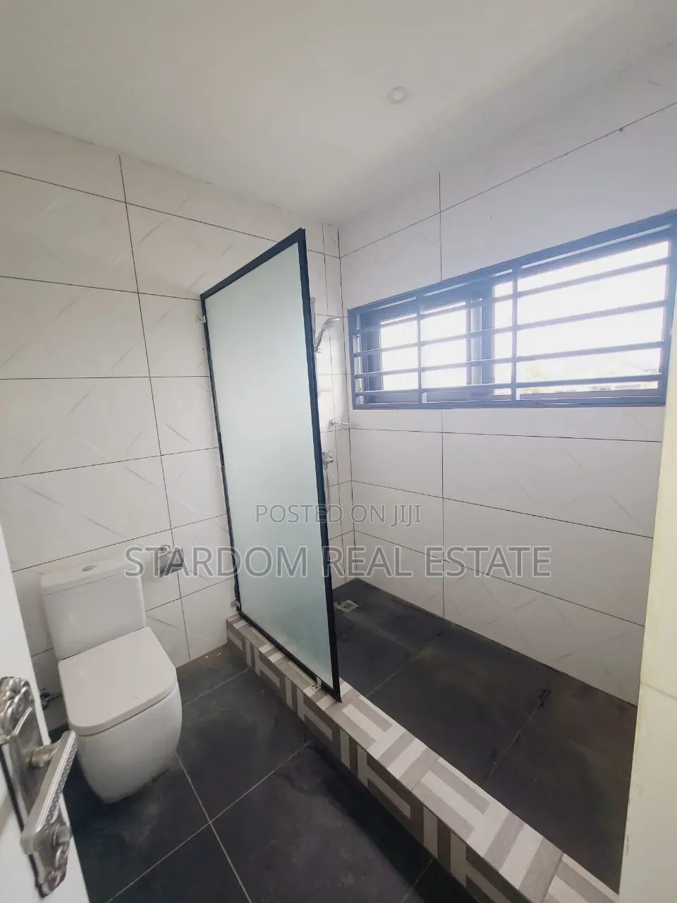 2bdrm Townhouse / Terrace in Spintex Road, Manet Junction for rent