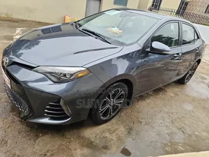 Toyota Corolla 2018 Gray