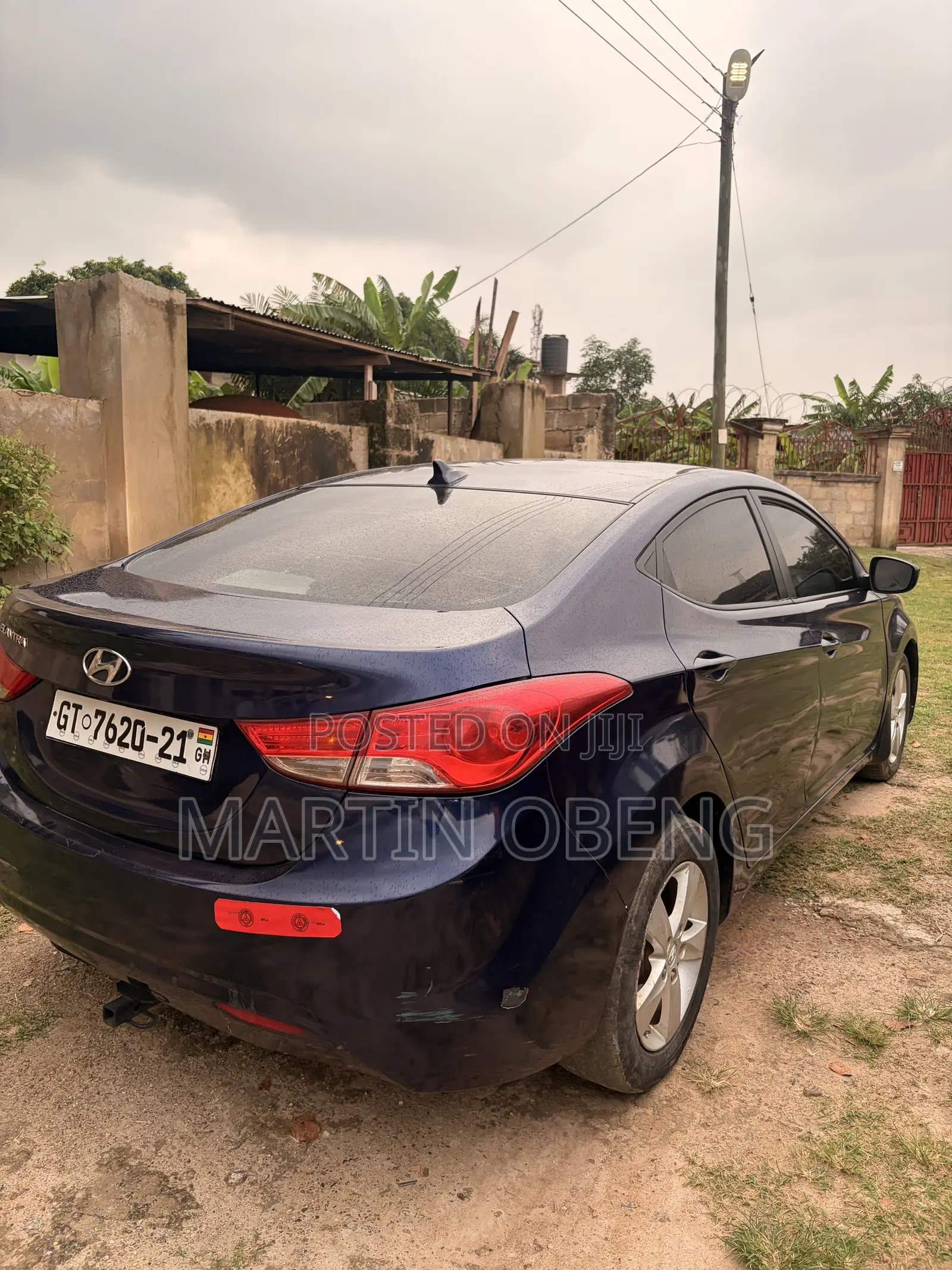Hyundai Elantra GLS Sedan FWD (1.8L 4cyl 6A) 2013 Blue