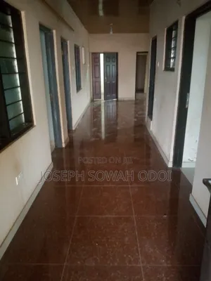 3bdrm Apartment in Odoi House, Madina for sale