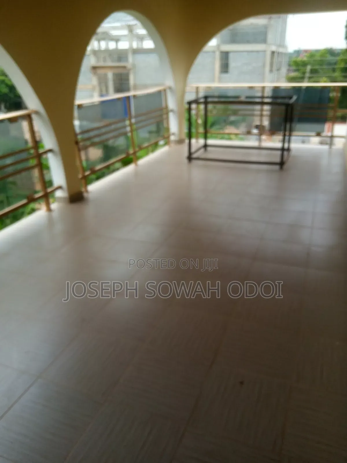 3bdrm Apartment in Odoi House, Madina for sale