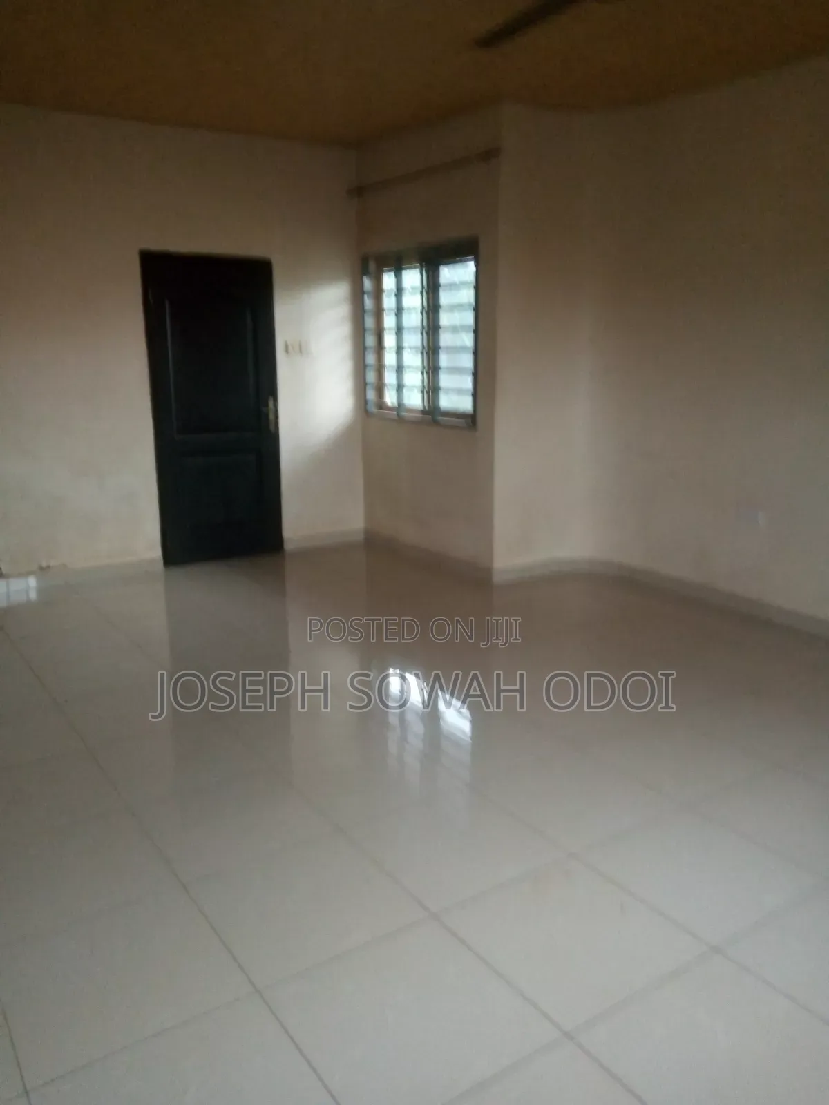 3bdrm Apartment in Odoi House, Madina for sale