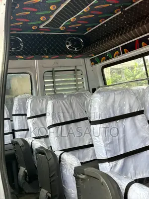 Mercedes-Benz Sprinter 2009 Orange