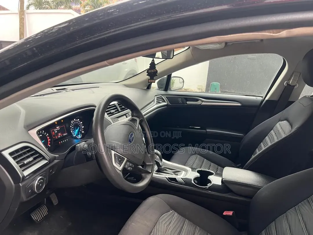 Ford Fusion SE AWD 2016 Black
