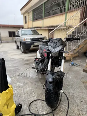 Benelli TNT 2018 Black
