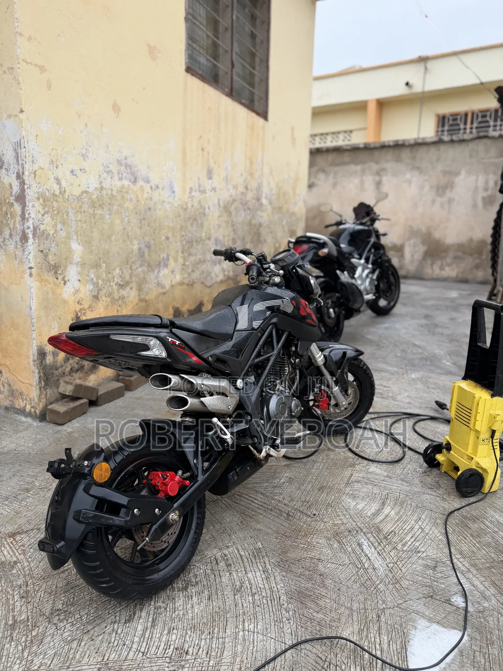 Benelli TNT 2018 Black
