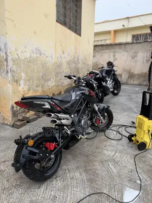 Benelli TNT 2018 Black