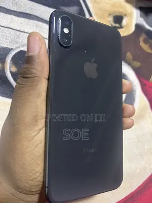 Apple iPhone XS 64 GB Black
