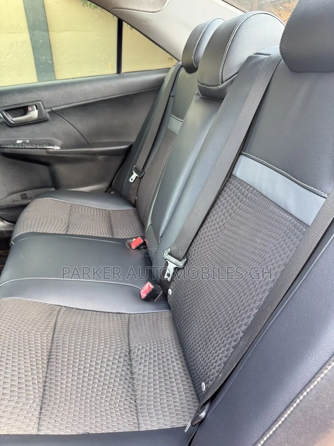 Toyota Camry SE 4dr Sedan (2.5L 4cyl 6A) 2014 Red