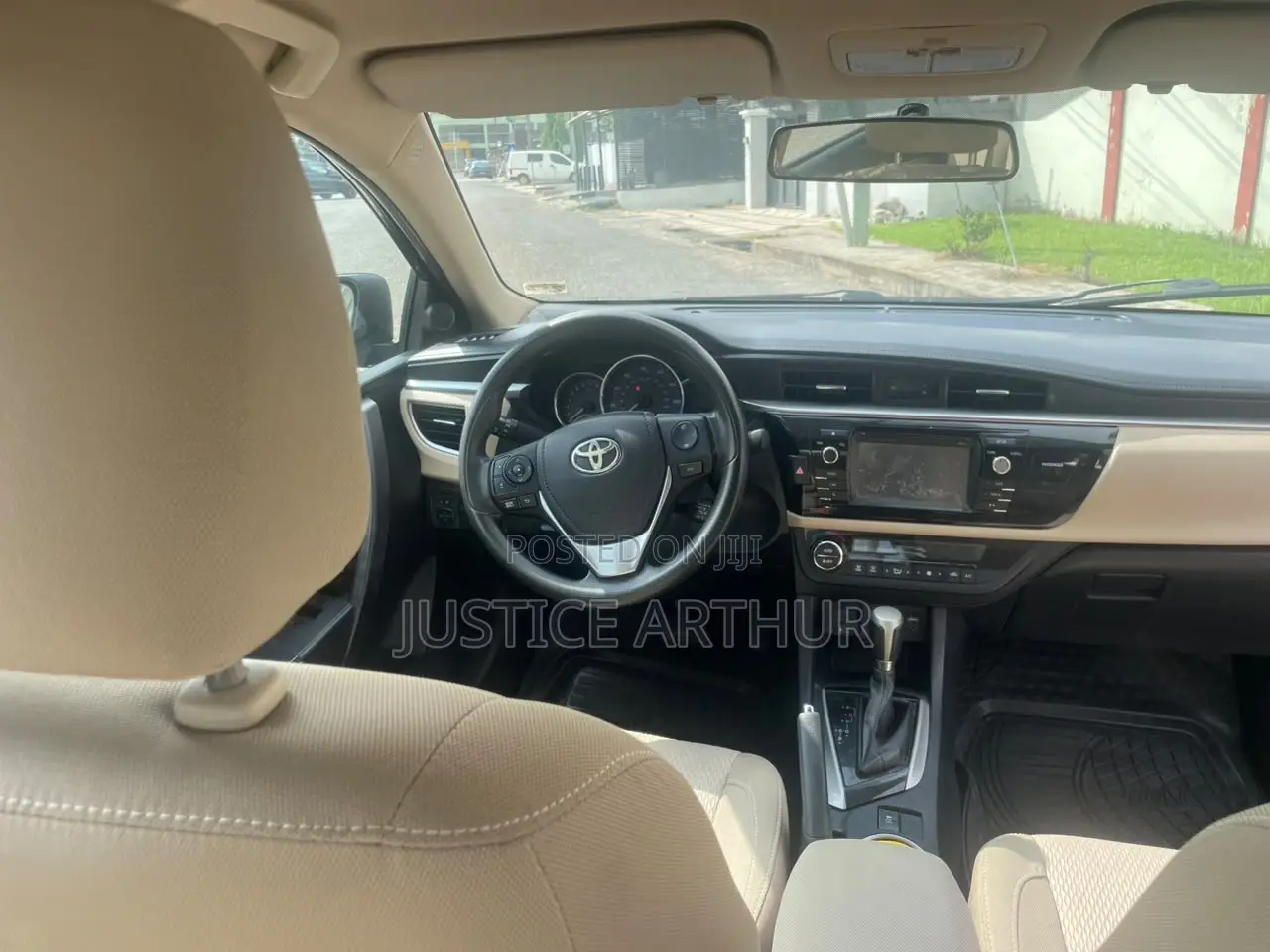 Toyota Corolla 2015 Black