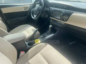 Toyota Corolla 2015 Black