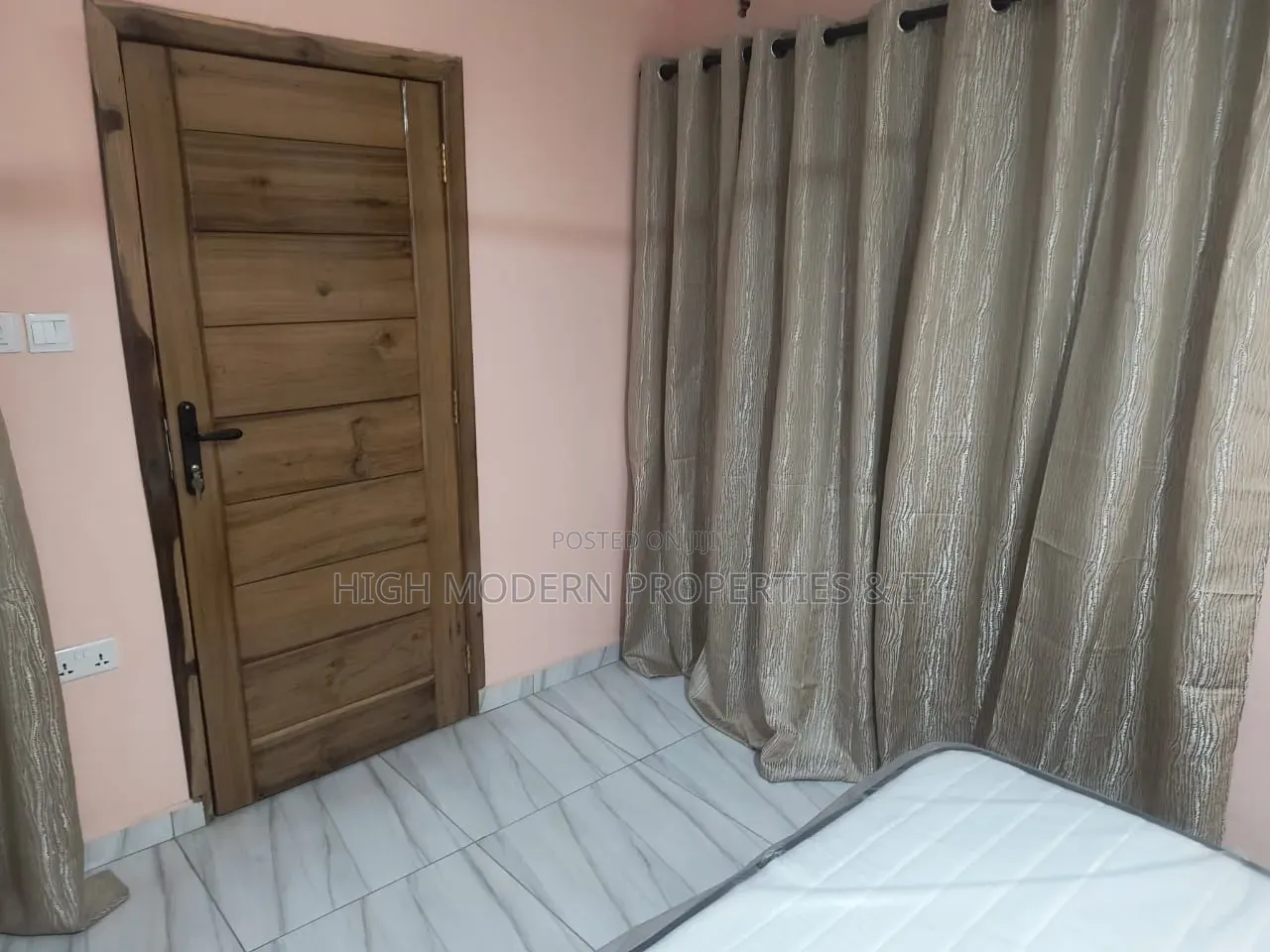 Furnished 1bdrm Apartment in Manet, New Town for rent