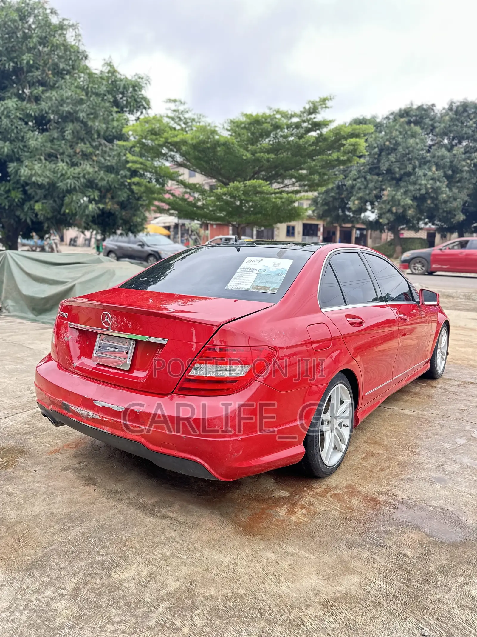 Mercedes-Benz C250 2012 Red