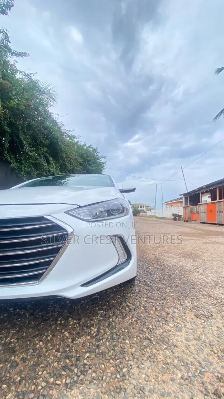 Hyundai Elantra SE 2018 White