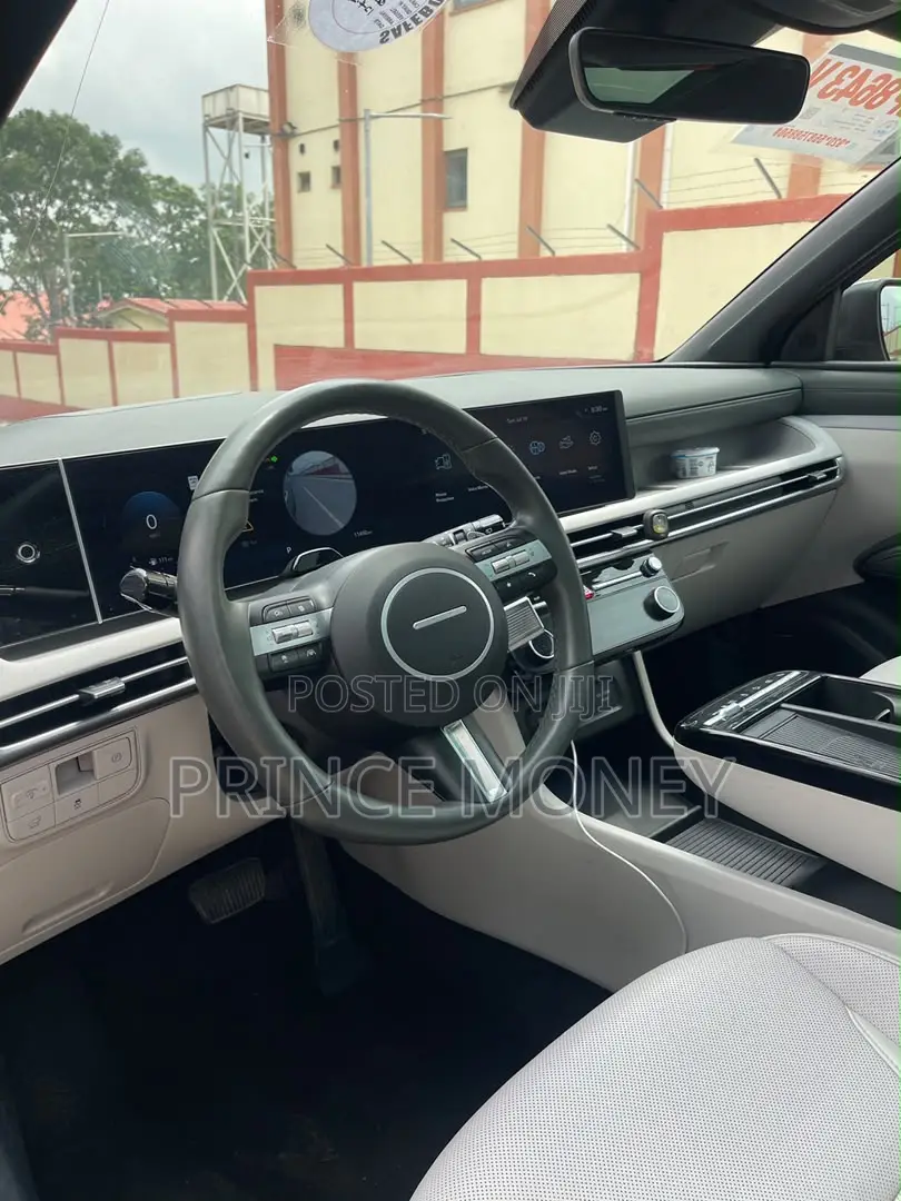 Hyundai Tucson 2025 Gray