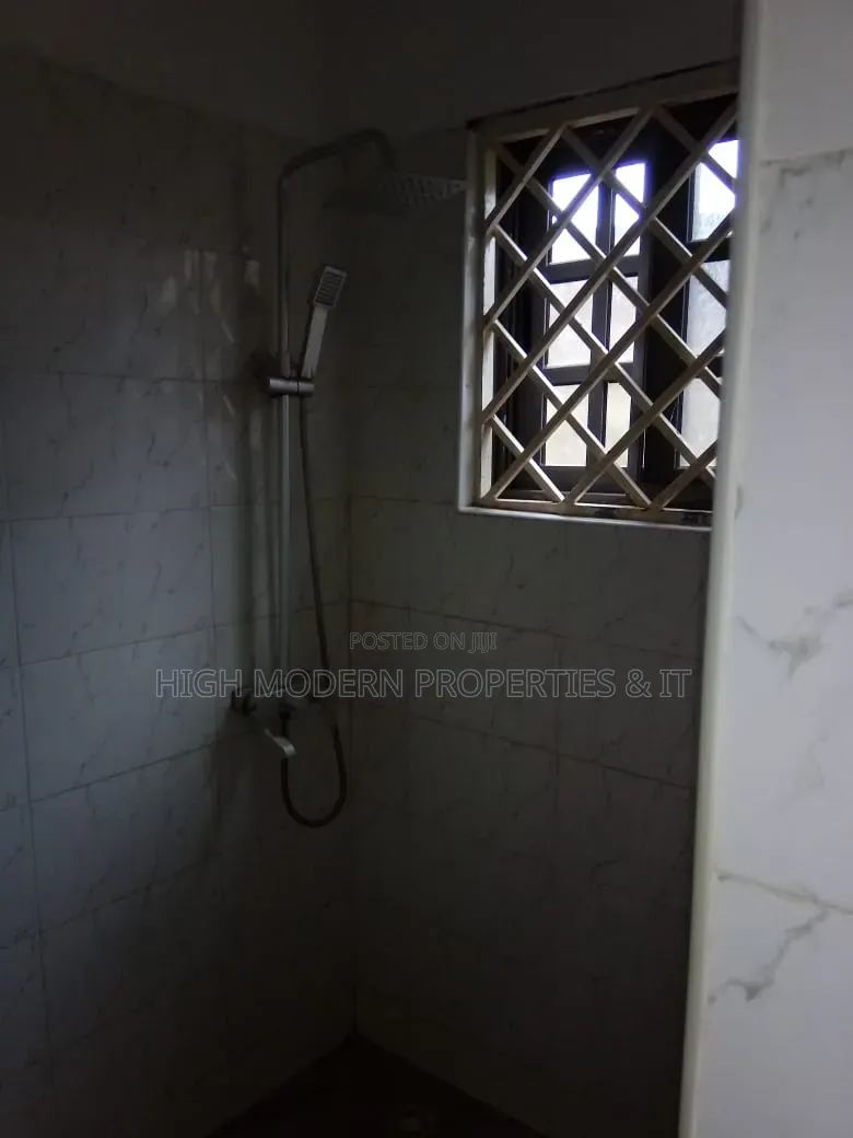 3bdrm House in Amrahia, Pentecost for sale