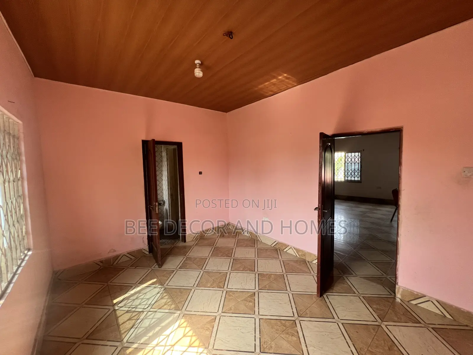 3bdrm Apartment in Bee Decor & Homes, Boi for rent