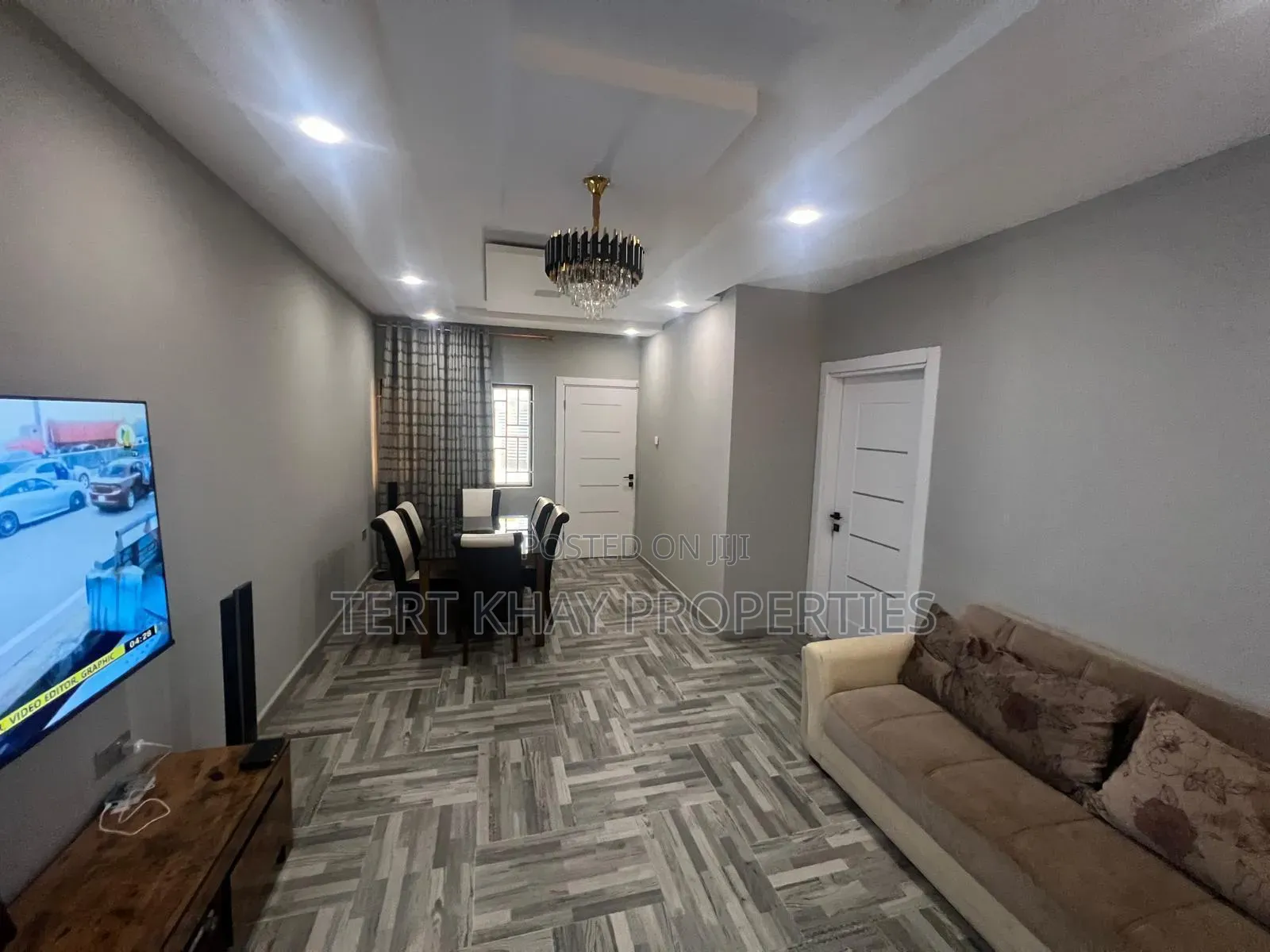 Furnished 3bdrm House in Çom. 25, Community 25 for sale