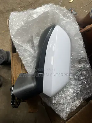 Corolla 2022 Front Mirror Available