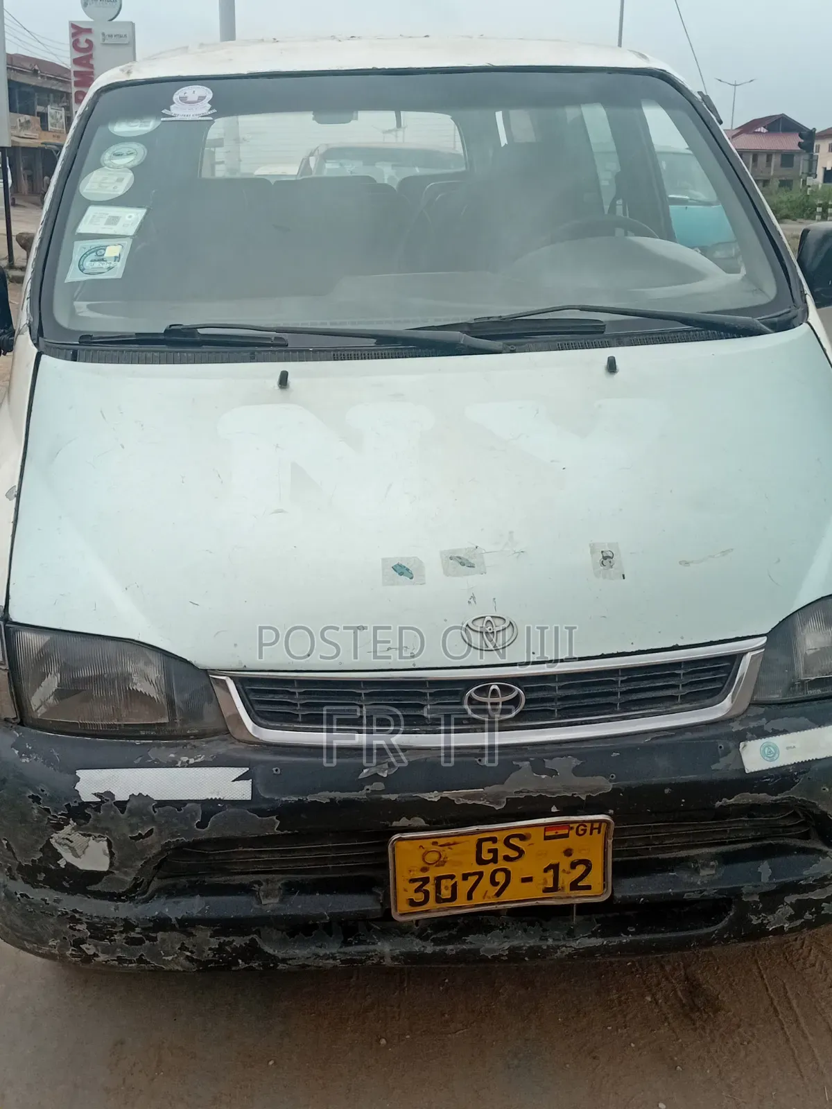 Toyota HiAce 2006 White