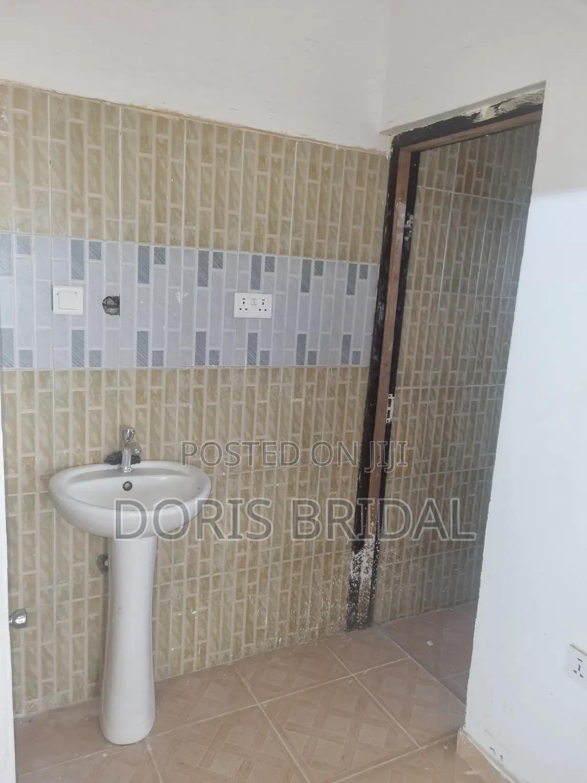 3bdrm Apartment in Pokuase for rent