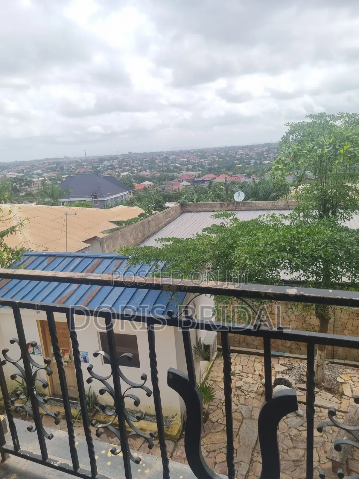 3bdrm Apartment in Pokuase for rent