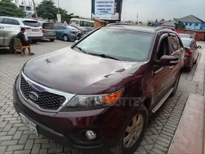 Kia Sorento 2013 Red