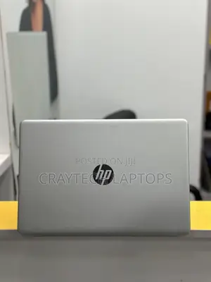 Laptop HP 15-dy1031wm 8GB Intel Core i3 SSD 256GB