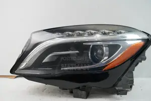 Mercedes Benz GLA 250 Left Headlamp