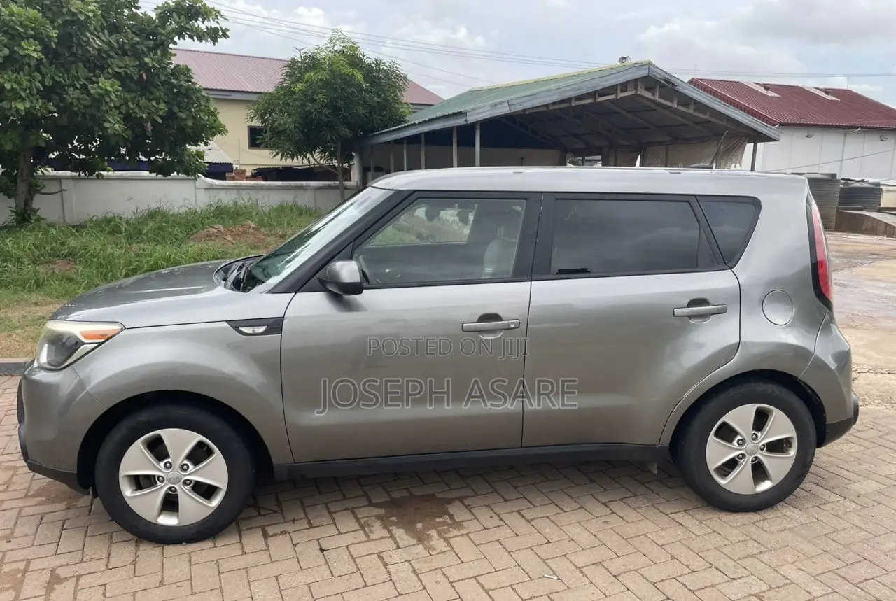 Kia Soul Hatchback 2016 Red