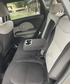 Kia Soul Hatchback 2016 Red