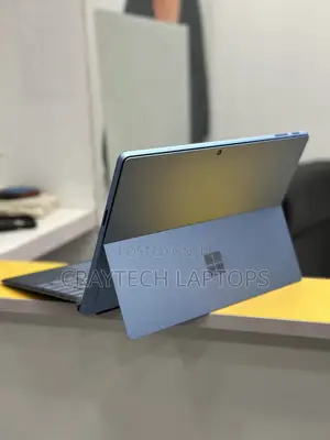 Laptop Microsoft Surface Pro 9 16GB Intel Core i7 SSD 512GB