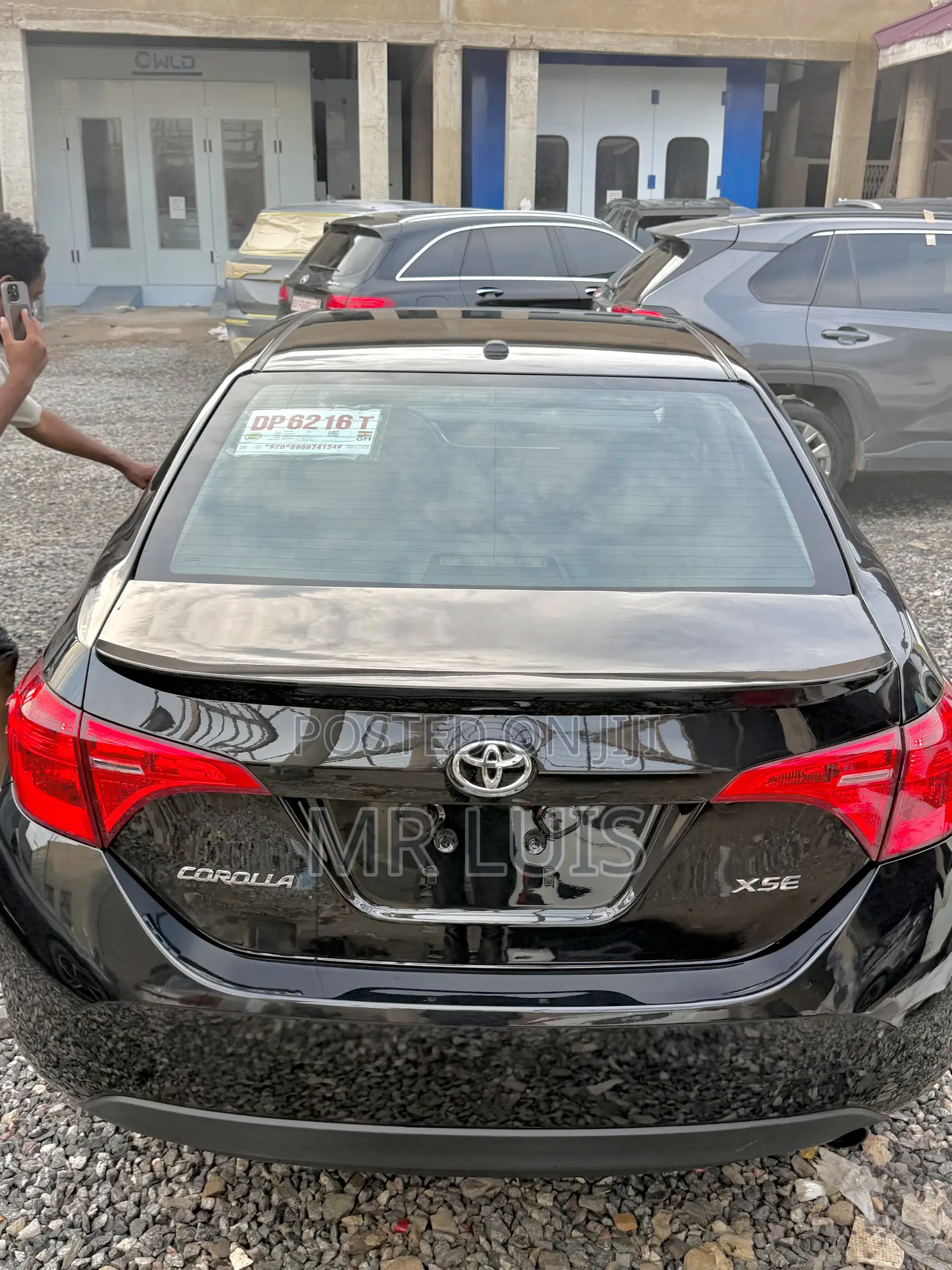 Toyota Corolla XSE 4dr Sedan (1.8L 4cyl CVT) 2017 Black