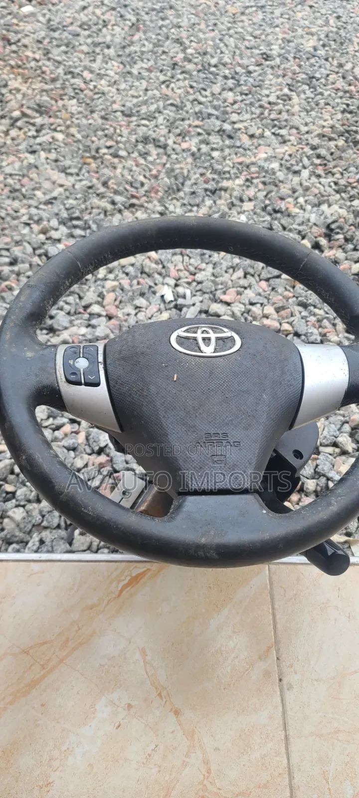Yaris/Vit Steer