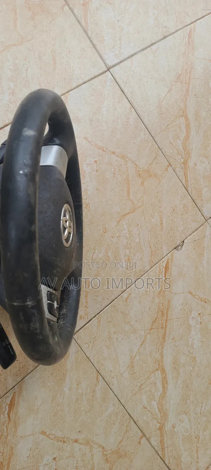 Yaris/Vit Steer