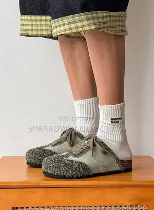 Queezaza Soft Footbed Suede Mules