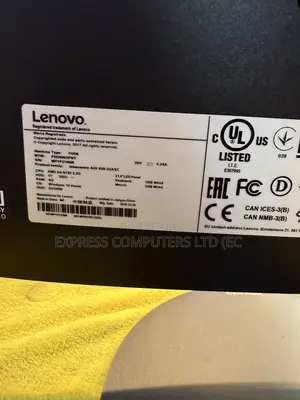 Desktop Computer Lenovo ideacentre AIO 520 8GB AMD A4 SSD 256GB
