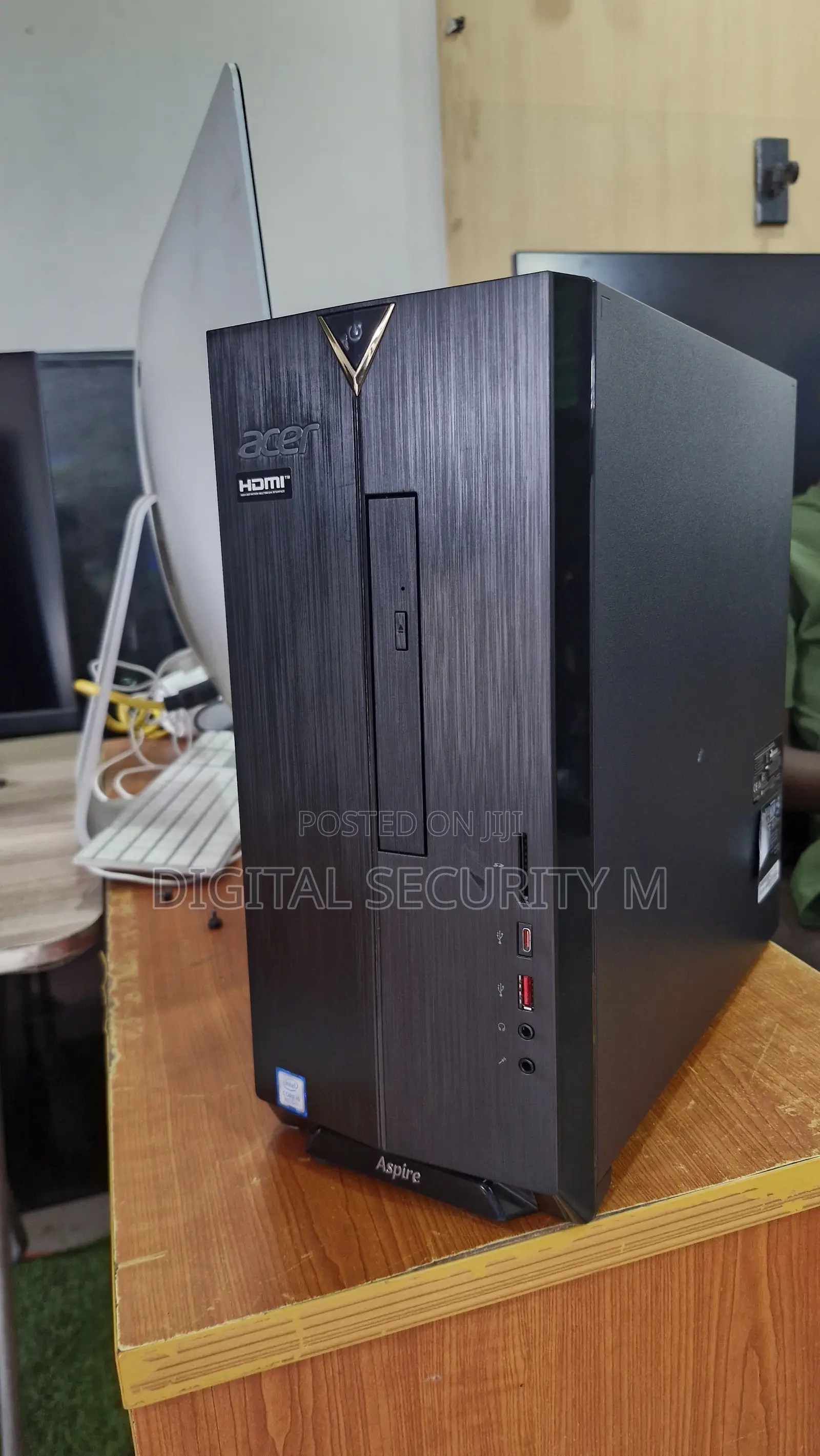 Desktop Computer Acer Aspire TC-780 8GB Intel Core i5 SSD 256GB