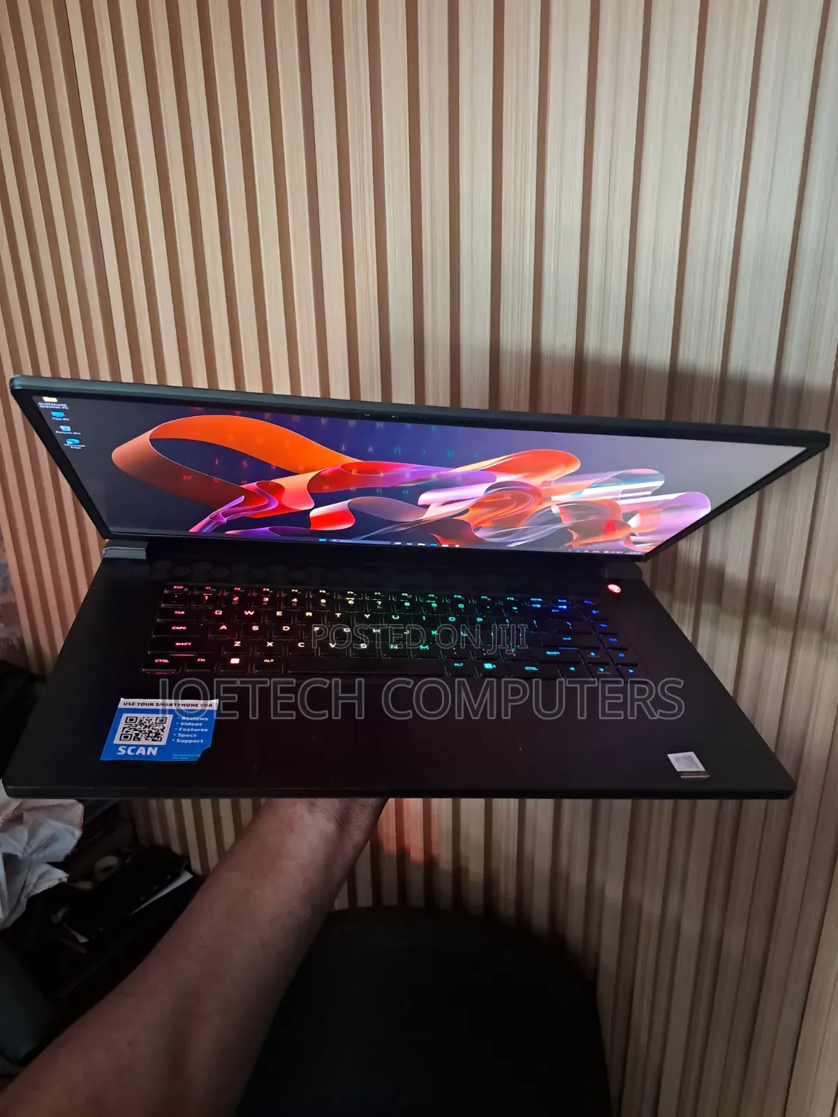 Laptop Alienware m17 R5 16GB AMD Ryzen 9 SSD 1T