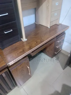 1.4m Brown Executive Desk