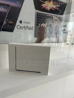 New Laptop Apple MacBook Air 2026 M5 16GB Apple M5 SSHD (Hybrid) 1T