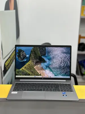 Laptop HP ZBook Power G9 i7 8GB Intel Core i5 SSD 512GB