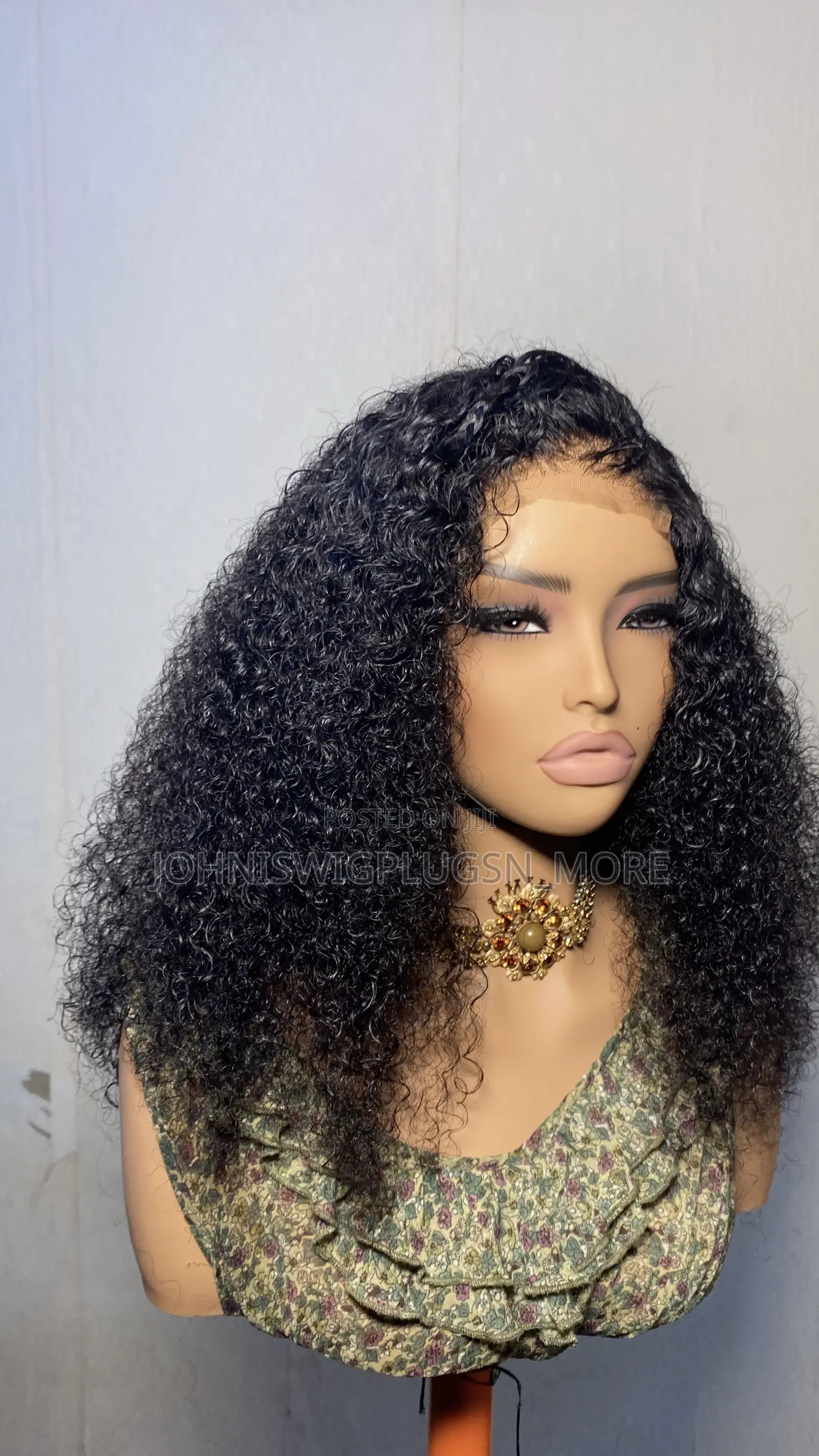 18” Kinky Curls