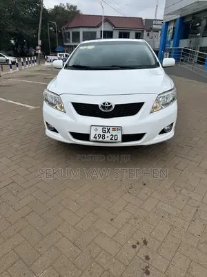 Toyota Corolla 2010 White