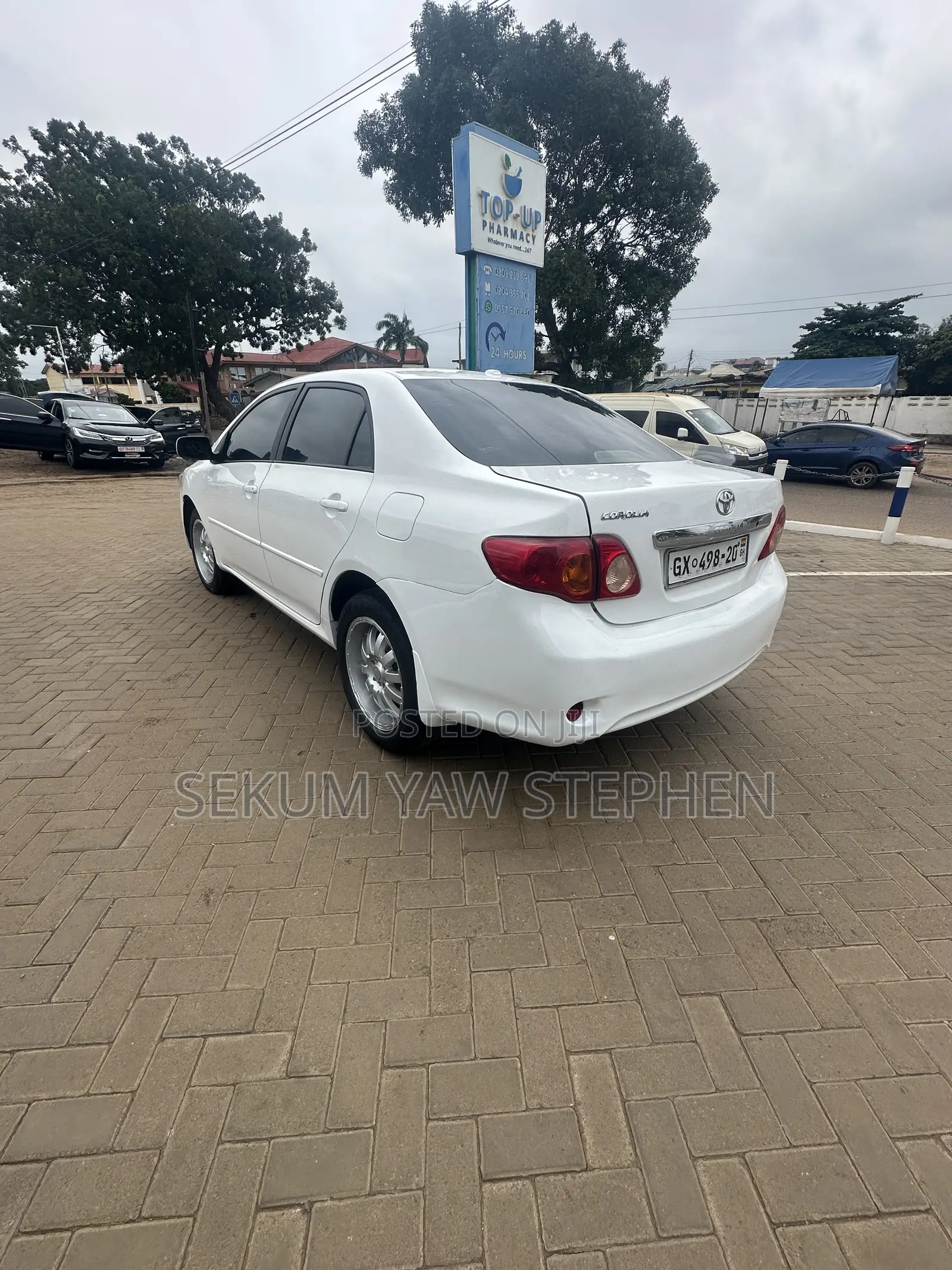 Toyota Corolla 2010 White