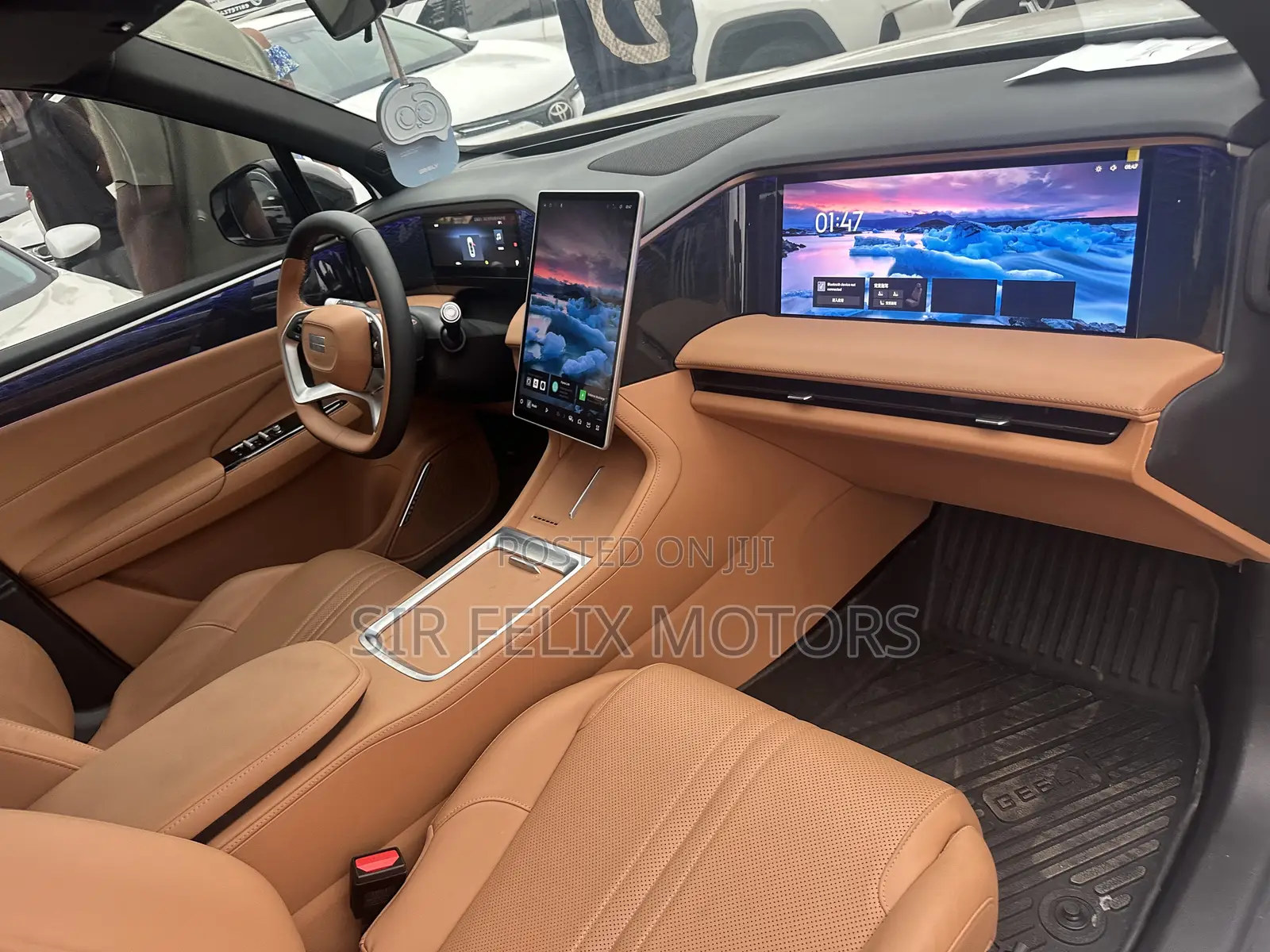 New Geely Emgrand X7 2025 White
