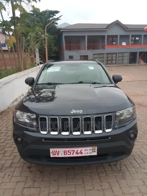 Jeep Compass High Altitude Edition 4dr SUV (2.0L 4cyl CVT) 2015 Gray