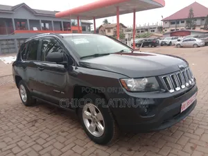 Jeep Compass Latitude 4dr SUV 4WD (2.4L 4cyl 6A) 2014 Gray