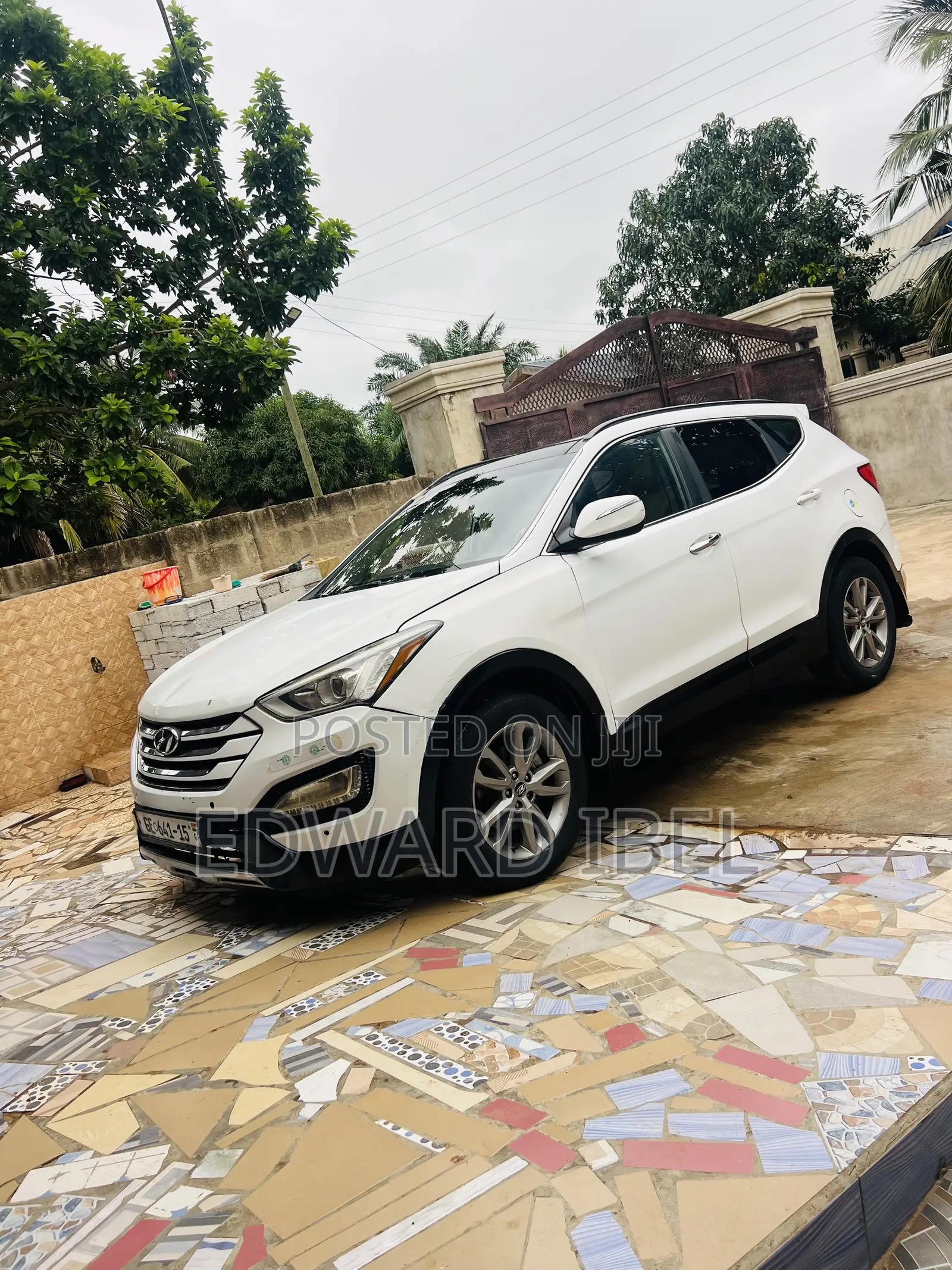 Hyundai Santa Fe 2014 White